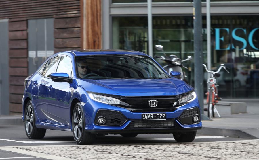  Honda Civic VTi-LX Hatchback 2017 года  (AU) (фото 15 из 40)